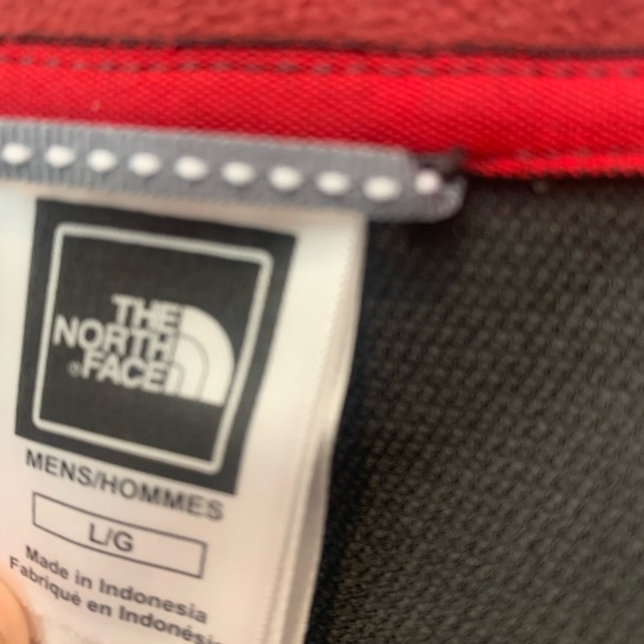 North Face mens pullover quarter zip sweater - Picture 6 of 6